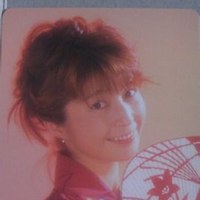 兴梠里美