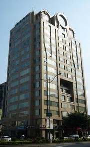 东立出版社